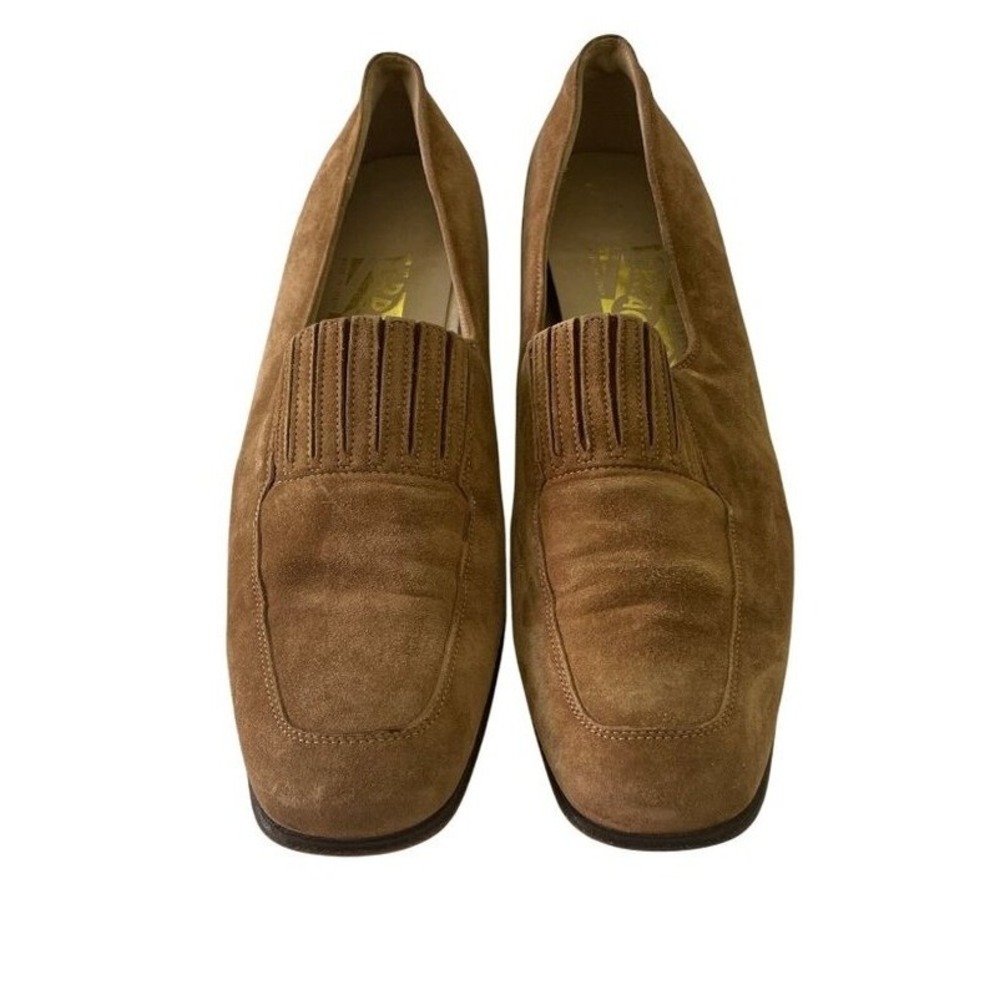 Salvatore Ferragamo Tan Suede Square Toe Pleated Loafers DQ65874 Size 8.5 4A